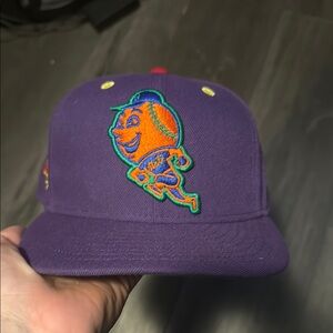 NEW ERA FITTED SIZE 7 5/8 Mets hat from lids